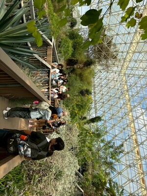 LINE_ALBUM_Arizona trip 2025_251215_7_0